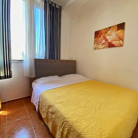 Joni'S Guest House Spille Esterno foto