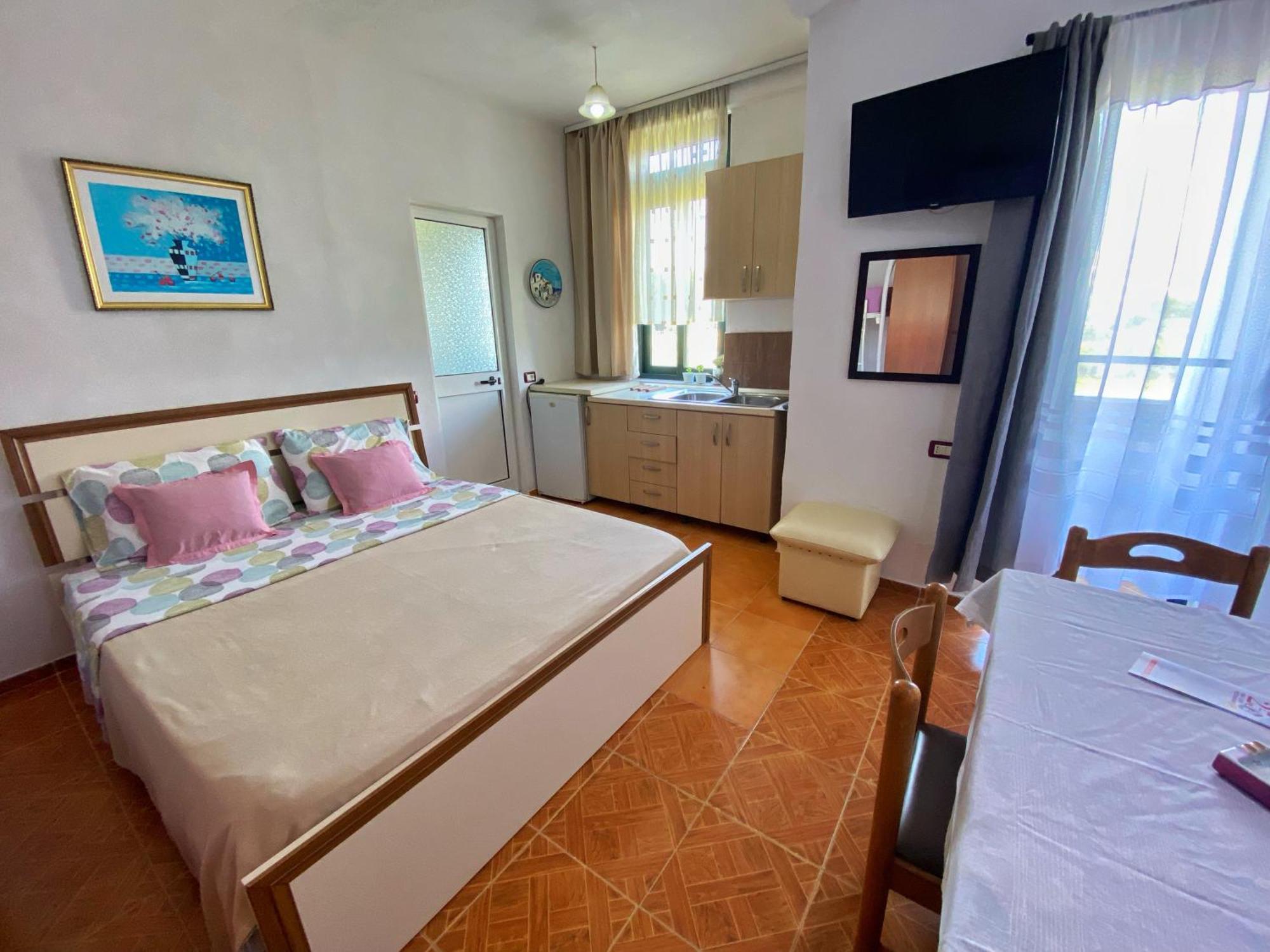 Joni'S Guest House Spille Esterno foto